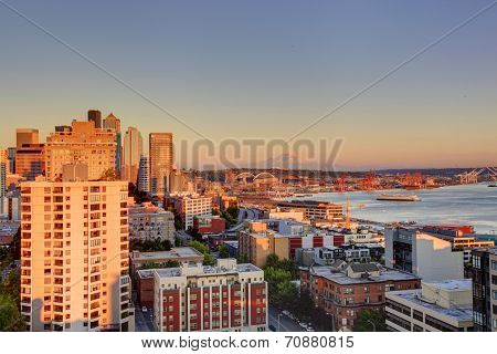 Scenic View Of Mountain Rainer During Sunset. Downtown And Port Of Seattle, Wa State