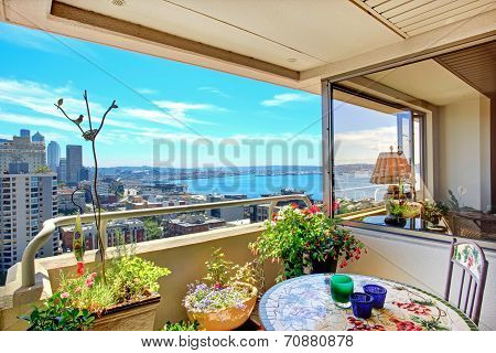 Walkout Deck With Scenic View Of Downtown Of Seattle
