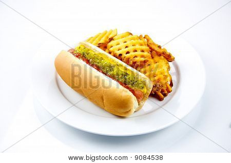 Hot Dog z frytkami
