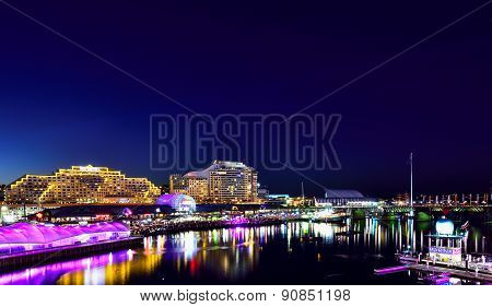SYDNEY AUSTRALIA - August 2, 2015 : Night scene of Darling Harbour