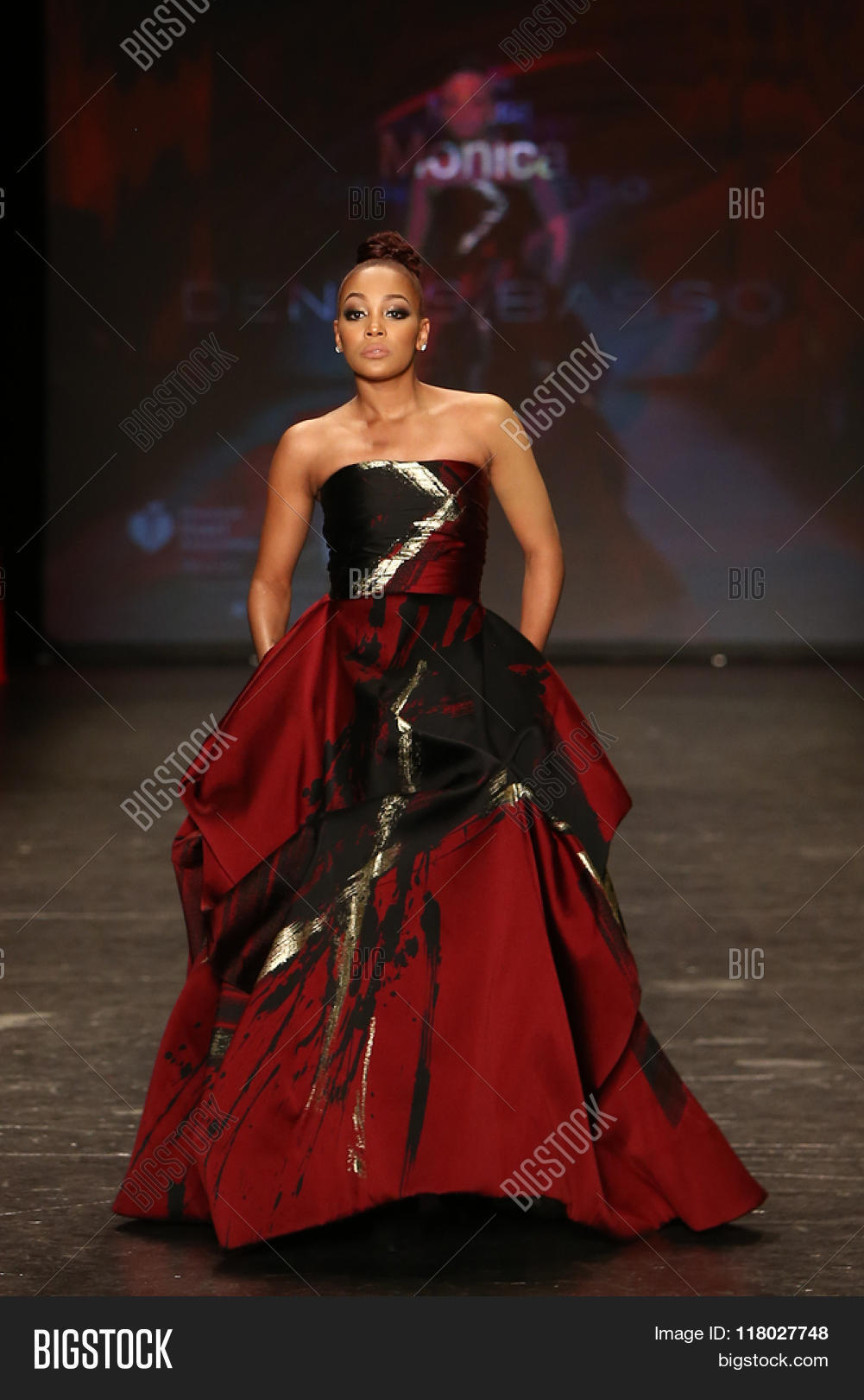 mac duggal macys