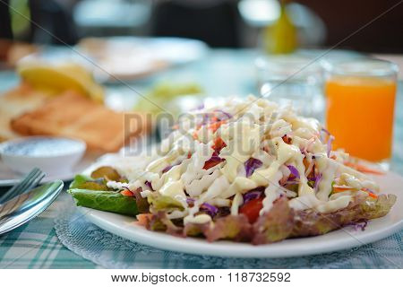 Helianthus Tuberosus Salad Healthy Breakfast For Weight Loss.