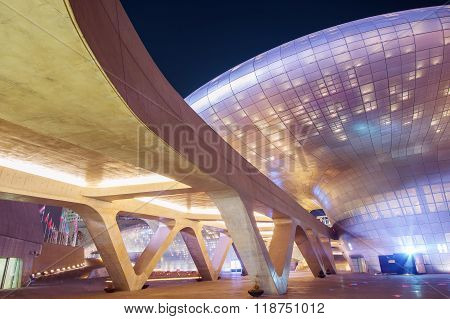 Dongdaemun Design Plaza is a modern architecture in Seoul designed by Zaha Hadid.