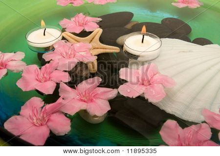 Aromaterapia con fiori in acqua