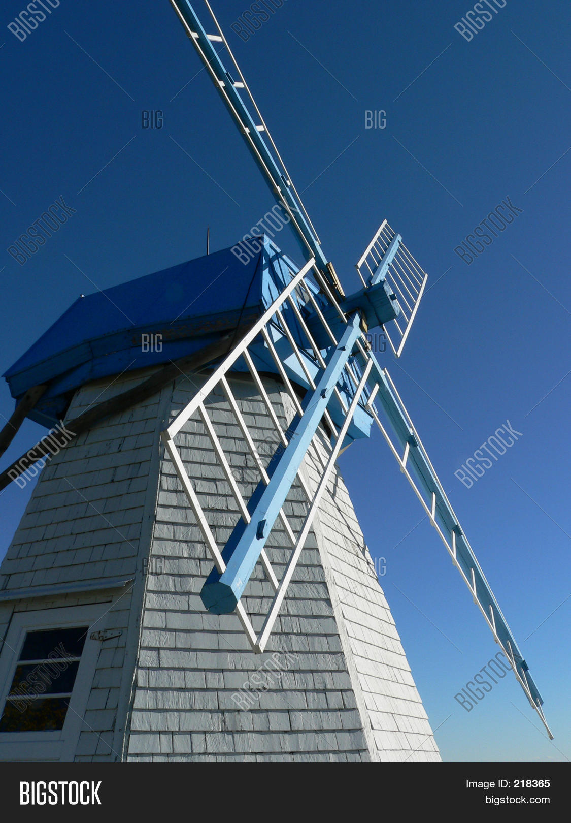 Bruderheim Windmill Image & Photo (Free Trial) Bigstock