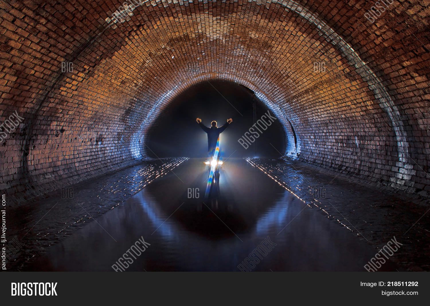Метро лондона туннели. Подземное место снять. Город под землей. Подземное место снять. Подземное место снять.