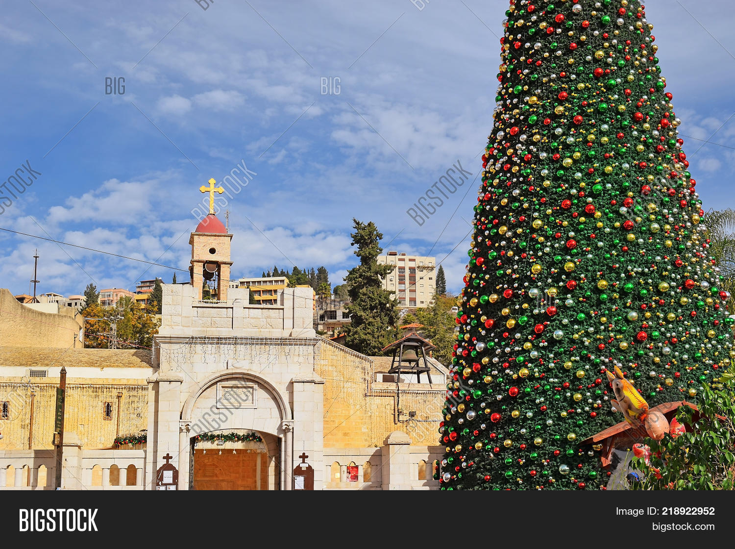 view of the greek orthodox church of the annunciation with christmas decorations and a christmas tree - Greek Orthodox Christmas view of the greek orthodox church of the annunciation with christmas decorations and a christmas tree - Greek Orthodox Christmas