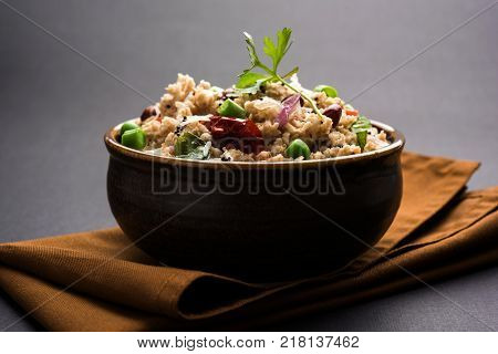 Masala Oats Upma is a healthy breakfast menu from India