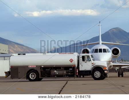 Jet Refuel