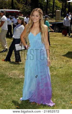 LOS ANGELES - JUN 7: Lauren Conrad v době A na Heroes Celebrity Carnival prospěch Elizab
