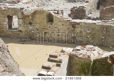 Arqueologia de sinagoga