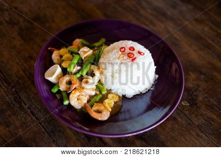 Thai Streetfood Sushi Selection