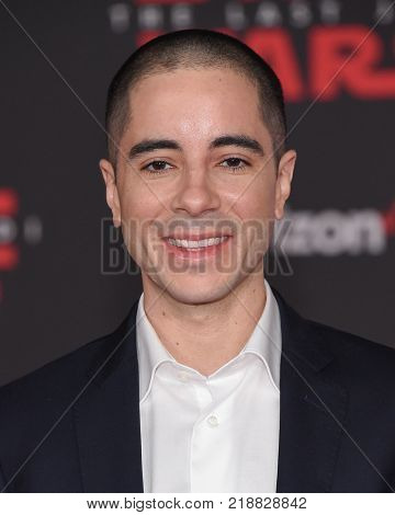 LOS ANGELES - DEC 09:  Benji Aflalo arrives for the 'Star Wars: The Last Jedi' World Premiere on December 09, 2017 in Los Angeles, CA                