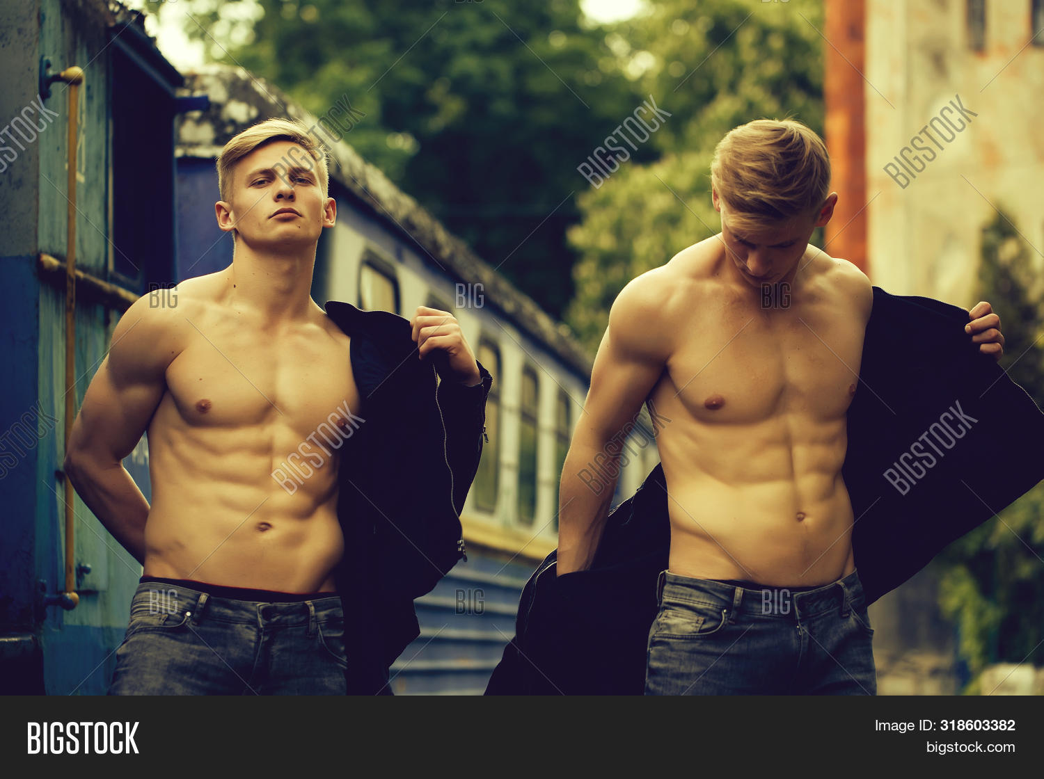Young Men Gorgeous Bodies Young Men Gorgeous Bodies