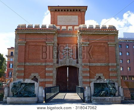 The Old City Gate Of Galliera In Bologna, Porta Galliera. Bologna, Emilia Romagna, Italy