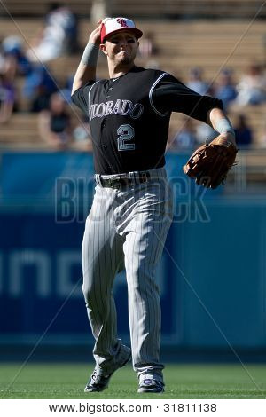 LOS ANGELES - 30 maja: Colorado Rockies SS Troy Tulowitzki #2 przed meczem MLB pomiędzy Colorad