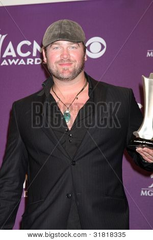 LAS VEGAS - APR 1: Lee Brice i pressrummet på 2012 Academy of Country Music Awards på MGM G