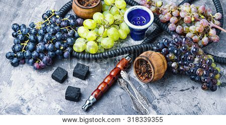 Hookah With Grapes Taste