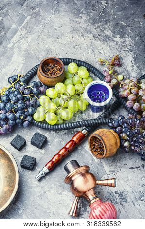 Hookah With Grapes Taste