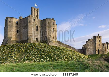Warkworth slot i foråret