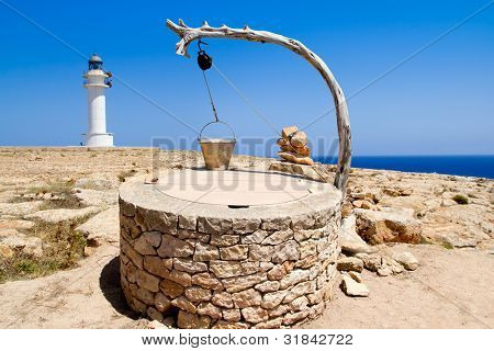 バレアレス諸島 [写真イラスト] のも伝統的な地中海石積みを描画します。
