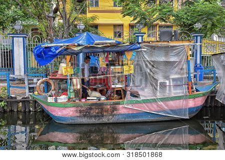 Kolkata, India-july 27,2019: Floating Market In Kolkata- The First In Bengal Opened Up This January.