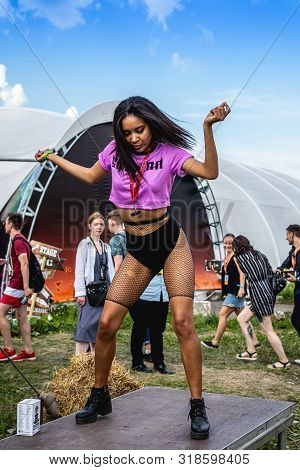Moscow, Russia - July 27, 2019: Go Go Dance Outdoor. Young And Sexy Woman At Johncalliano Hookah Fes