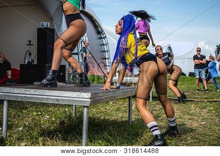 Moscow, Russia - July 27, 2019: Go Go Dance Outdoor. Young And Sexy Woman At Johncalliano Hookah Fes