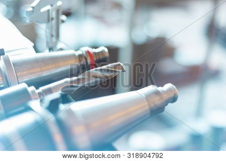 Mandrels For Cnc Milling, Drill Bits, Shanks.