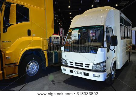 Isuzu Modern Jeepney Bus