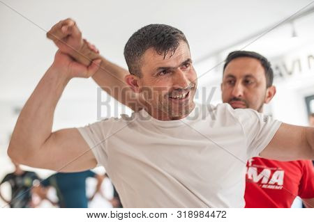 Kapap Instructor Altin Qoku Demonstrates Street Fighting Techniques