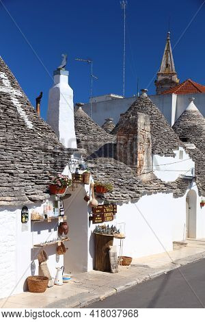 Alberobello, Italy - May 29, 2017: Souvenir Shop Of Alberobello, Italy. Alberobello And Its Trulli H