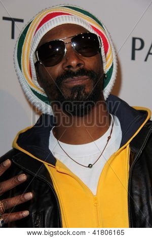 LOS ANGELES - 4 Şubat: Snoop Dogg Hollywood Reporter kutluyor 85 Akademi Ödülü geldi
