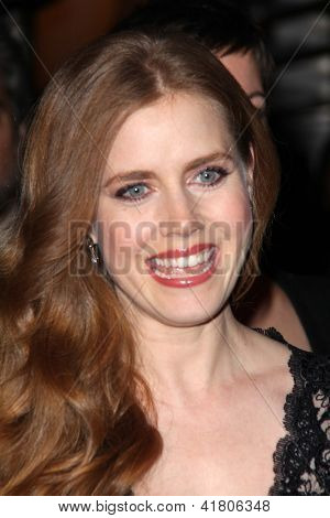 LOS ANGELES - 4 Şubat: Amy Adams Hollywood Reporter kutluyor 85 Akademi Ödülleri geldi