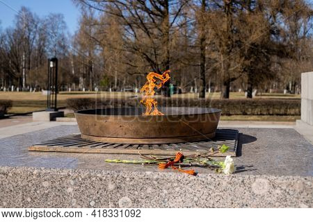 Enternal Flame In Russia. Symbols Of Memory And Respect Of The Victory Of Soviet Soldiers In The Sec