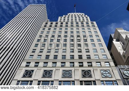 New York, Usa - July 2, 2013: 745 Fifth Avenue Building In New York. The Building Was Known As The S