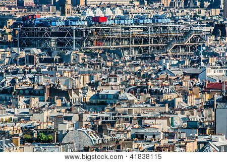 Luftbild von Beaubourg Aera mit Pompidou Center Museum Stadtbild von Paris in Frankreich