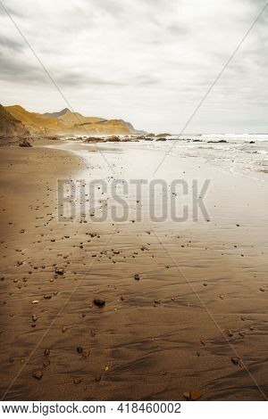 An image of the beach at Marokopa New Zealand