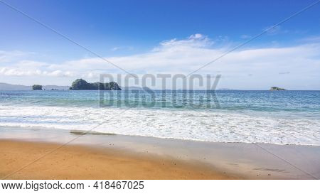 An image of the beautiful beach at Hahei New Zealand