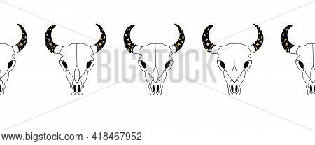 Bull Skull Seamless Vector Pattern. Cow Skull Repeating Horizontal Pattern Line Art Shull With Gold 