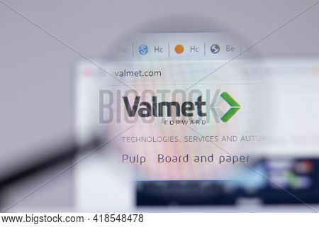 New York, Usa - 26 April 2021: Valmet Logo Close-up On Website Page, Illustrative Editorial