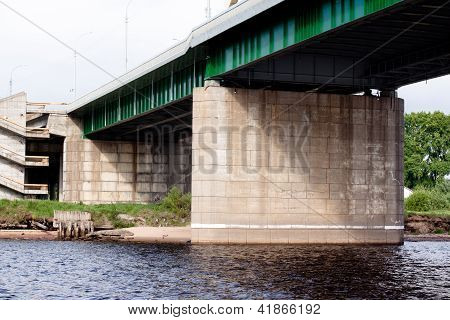 Puente