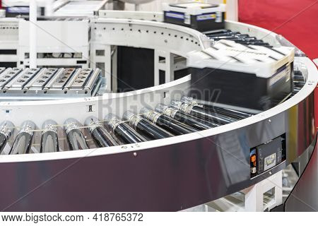 Roller Conveyor Of Automatic Production Line Of Manufacturing Process For Transportation Material Go
