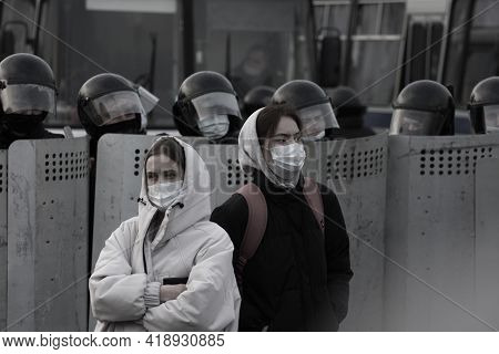 Barnaul, Russia-april 21, 2021. Crackdown On Demonstrations In Support Of Opposition Politician Alex