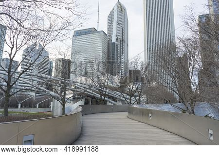 Chicago, Illinois - April 22,2018 : Bp Pedestrian Bridge At Evening In Chicago,usa On April 22,2018.