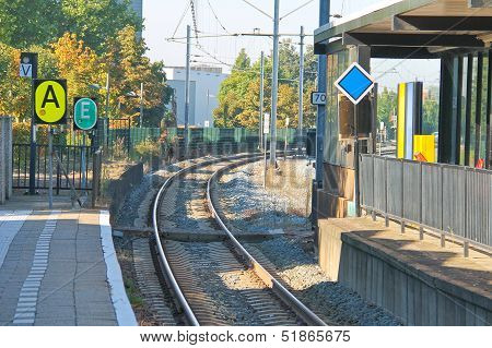 Perron Provincial Railway Station.