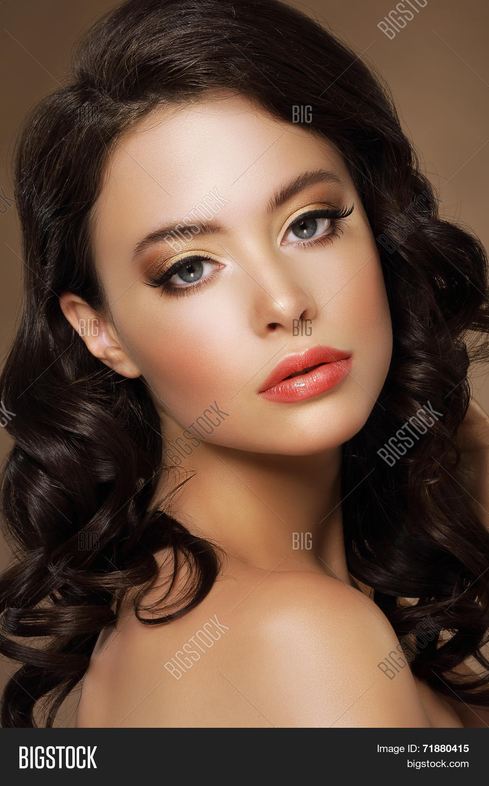 Gorgeous Alluring Lady Image & Photo (Free Trial) | Bigstock