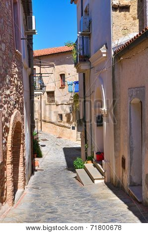 Alleyway. Rocca Imperiale. Calabria. Italy.