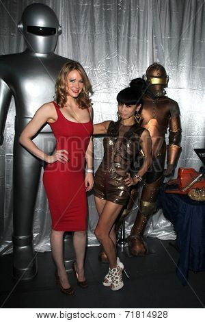 LOS ANGELES - SEP 6:  Maitland Ward, Bai Ling at the Night of Science Fiction, Fantasy & Horror After Party at IATSE Stage 80 on September 6, 2014 in Burbank, CA