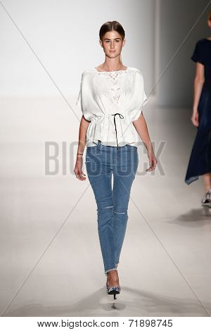NEW YORK-SEP 8: A model walks the runway at the OUDIFU fashion show during Mercedes-Benz Fashion Week Spring/Summer 2015 at The Salon at Lincoln Center on September 8, 2014 in New York City.